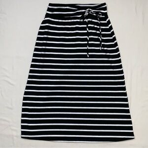 Maxi Skirt Girl’s Small Black White Stripe A Line elastic Waist Summer Pull On